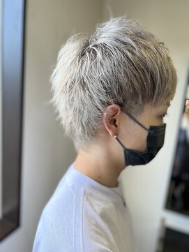 アバディブロス(Abadi Bros) メンズショート×ホワイトベージュ