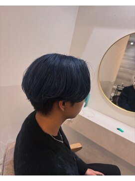 ラビス(Lovis) yuya/ブルー