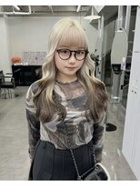 ティント 梅田(Tint)&nbsp;【TOMOKI】ホワイトカラー × ルーツカラー《大阪梅田駅》