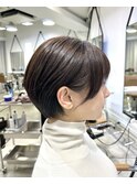 大人かわいい小顔ショートショートヘア30代40代50代白髪ぼかし