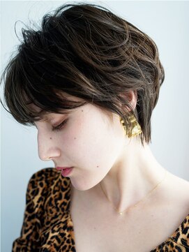 マルツ 銀座(maltu) 前髪あり大人ショート30代40代50代銀座くびれショート