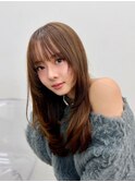 シースルーバングハッシュカットミディアムレイヤー