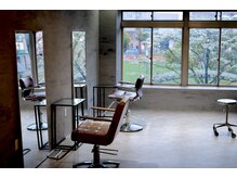 ムーム(MUUM)の雰囲気（『大人ボブ、ショート』『縮毛矯正、髪質改善』）