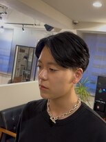 ボーイ(BOY) テーパーフェード×センターパート