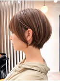 小顔に見えるショートボブ