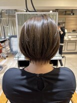 ネオリーブサイン 大森店(Neolive sign) 自然な丸みとくびれのショートボブ 大森