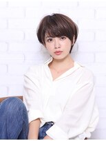 ヘアージェニック(hair genic) クール＆フェミンなショートスタイル