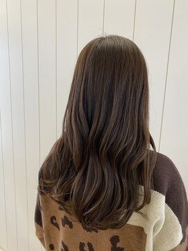 アドラーブル 万代店 (adorable) 大人かわいいレイヤースタイル☆透明感シアーアッシュブラウン人