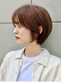 長め丸みショートボブ前下がり　30代40代50代