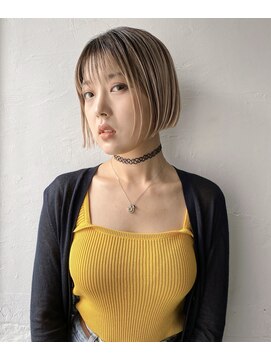 モーメント(a moment) ミニボブxクリアベージュ