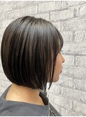 20代30代40代前下がりストレート大人ボブリップライン