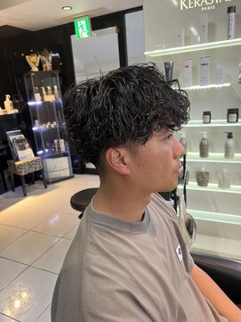 アイズ 海老名(AIZU) ツイストスパイラルパーマ　スパイラルパーマ　ツイストパーマ