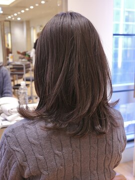 ビュートリアム265(BEAUTRIUM 265) ◆ミディアムレイヤー/レイヤーカット/銀座/くびれヘア/アッシュ