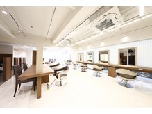 ☆オープン20周年☆下北沢で長い間幅広い年代から愛されるサロン空間♪