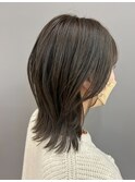 秋カラーと外はねボブ