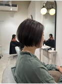 ショートボブ