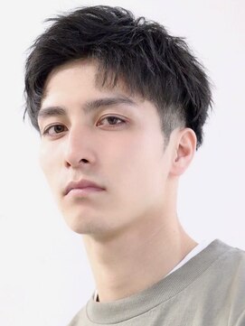 テン 心斎橋(tenn.) スパイキーショートビジネスショートツーブロックフェード30代★