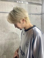 トーキョー オタクヘアー(TOKYO OTAKU HAIR)&nbsp;ブロンド×韓国風センターパート