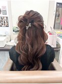 サイドおだんごハーフアップ