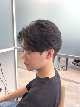 ジーナ 天神(Zina) 【Zina】メンズ/韓国/センターパート/縮毛矯正/福岡/天神/大名