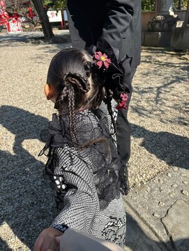 ムーム(Momb) 七五三ヘアセット