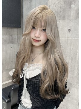 ワンズオゼ 渋谷(ONE's oze) ハイトーン/ダブルカラー/クラゲヘアー/オリーブグレー/小顔/