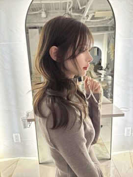 グレージュカラー×似合わせレイヤー