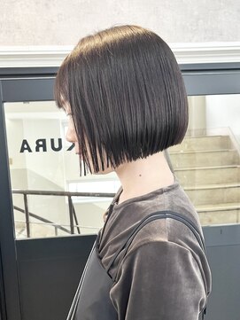 サクラ オモテサンドウ(SAKURA) 美髪矯正で作る切りっぱなしボブ/縮毛矯正/髪質改善 表参道