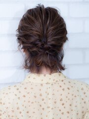 甘すぎない＊ルーズヘアセット