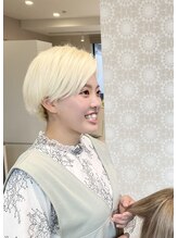 ミネヘアアンドメイク高知店 NAGAMACHI CHITOSE