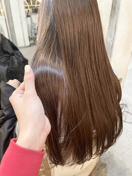 ロイジー(roijir) 【roijir 表参道】シアーベージュ ×切りっぱなしロング