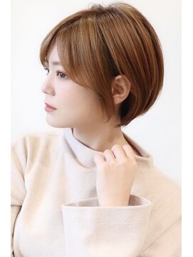 アイ(I.) 【I.】30代からの上品ナチュラルショートボブ　川口