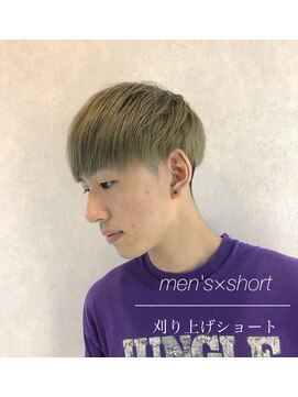 バトー(bAteAu) インナーカラー、グラデーション、エクステ、ホワイトブリーチ