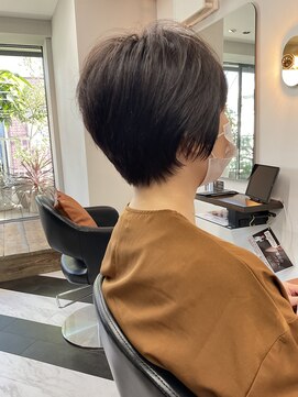 アフロディーテギンザ 神保町(APHRODITE GINZA) カール/セミディ/シアーカラー/姫カット［御茶ノ水/神保町］