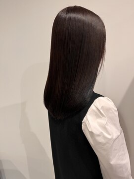 ルークサンゴーサン(LOOC/353) 王道ツヤ髪ブラウン×ミディ