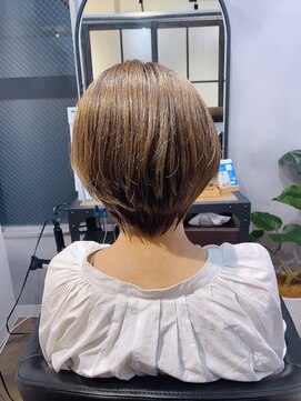 アリアバイエクラート 池袋店(ARiA by ECLART) ハンサムショート