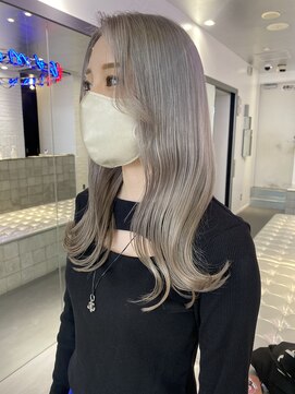 ゲーム 原宿店(GAME) シルバー/ダブルカラー/ケアブリーチ/髪質改善/原宿