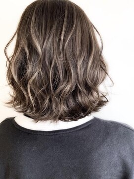 グロウ 大井町(grow) 《grow 大井町》ハイライトで立体感◎ふわミディ