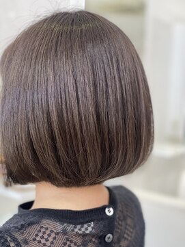 テリーウスキ 太田店(Terry usuki) 前下がりボブ