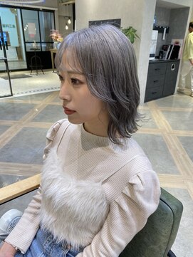 ザザ シンジュク(ZA/ZA shinjuku) 綺麗め顔まわりレイヤー