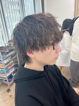 ネオリーブ クーロ メゾン 横浜(Neolive curro Maison) 波巻きスパイラル×ツイストパーマ/ウルフマッシュ[メンズ]