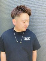ヘアアンドビューティー クローバー(Hair&Beauty Clover) 刈り上げアップバングショート