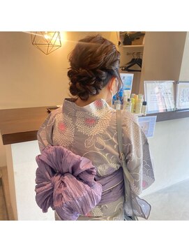 バグース(BAGUS) 浴衣の着付けとヘアアレンジ