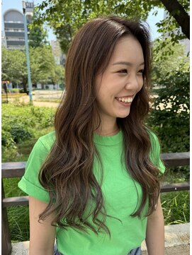 サル(saru) #ハイライトカラー × #カーキベージュ