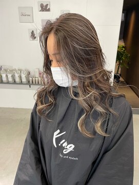 キング 高槻(K!ng) 縮毛矯正髪質改善ハイライトレイヤーカット高槻美容室エクステ