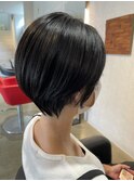 髪の量が多くてもショートにしてこんなにまとまるんです!