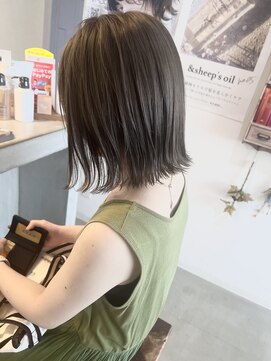 アヴァンス 江坂店(AVANCE.) ハイトーングレージュ