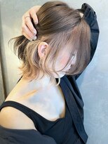 トルネード(TORNADO) インナーカラー切りっぱなしボブ似合わせカット M0302