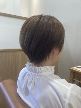 スーリール 今宿店(Sourire) シンプルフォルムショート