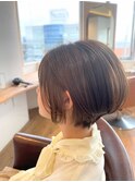 丸みショート　ショートヘア　ショートボブ　イヤリングカラー